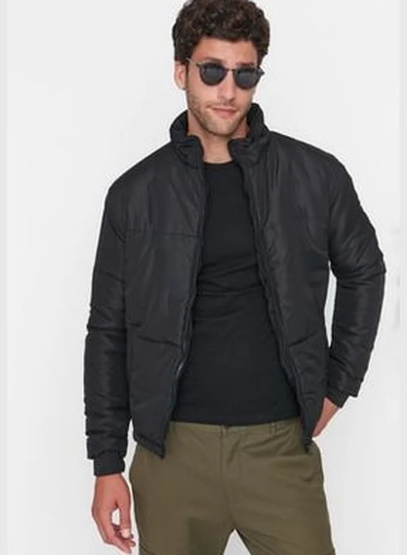 trendyol Black Men's Regular Fit Puffy Coat.