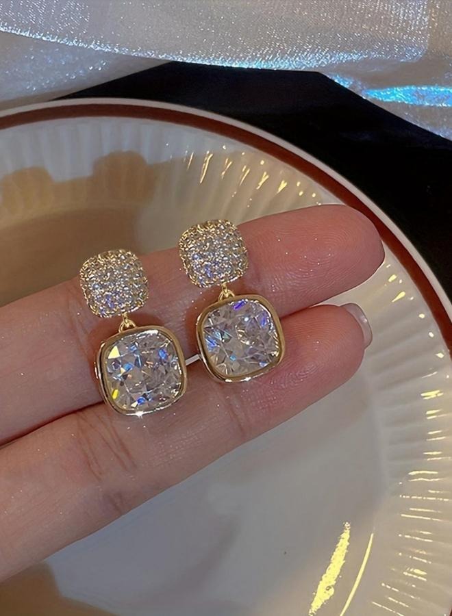 تايك تو أقراط مزينة بالراين - Image 4