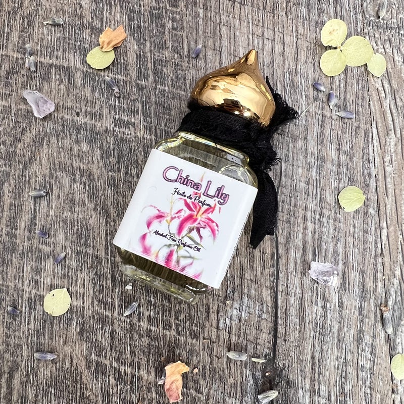 CHINA LILY* Original Perfume Oil* Long Lasting *Vegan *Phthalate Free *Alcohol Free * 10 ml. Gift Bottle * - Image 3