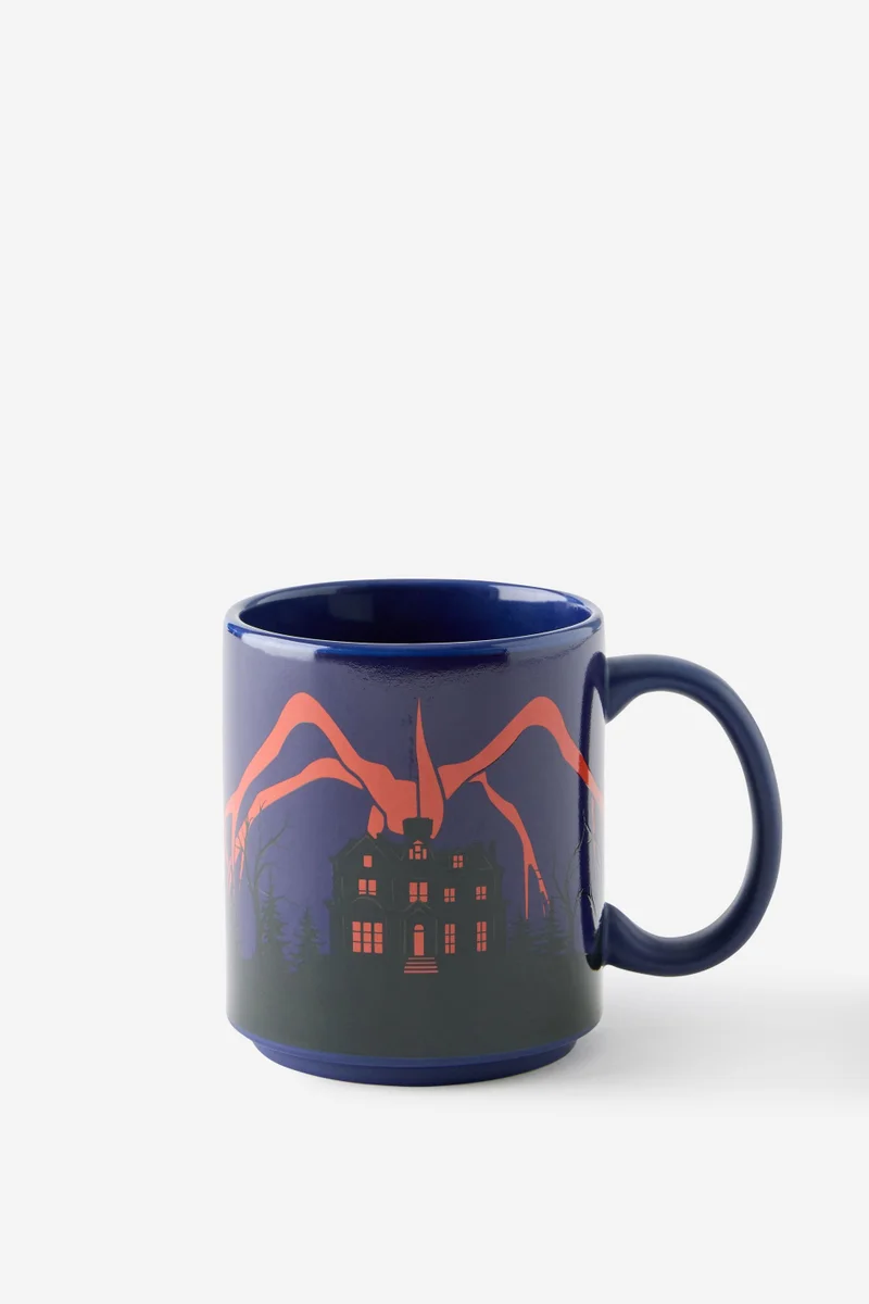 Typo Heat Sensitive Mug - Stranger Things