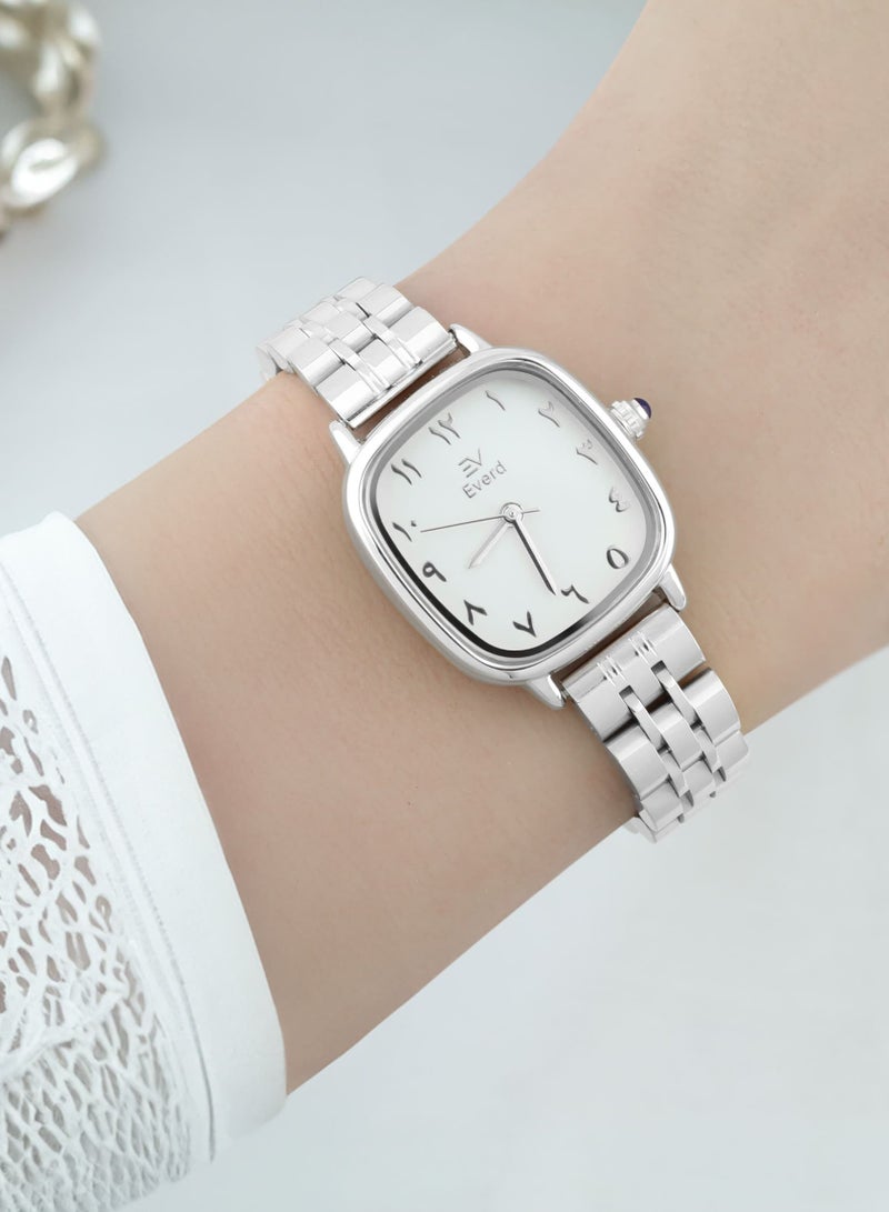 ساعة ايفرد النسائية بأرقام عربية