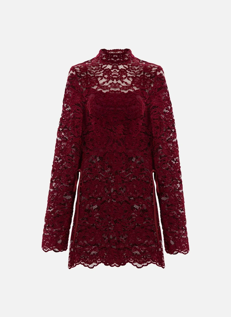 Lichi Guipure blouse with monochrome top