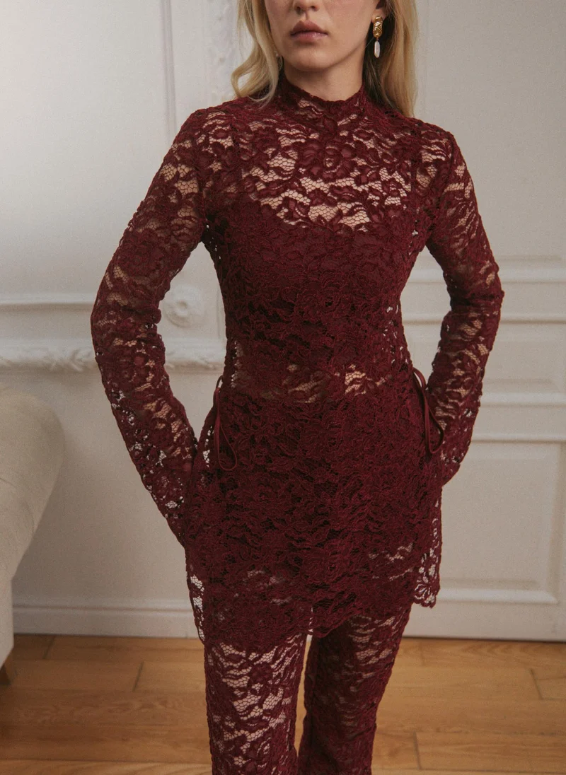 Lichi Guipure blouse with monochrome top