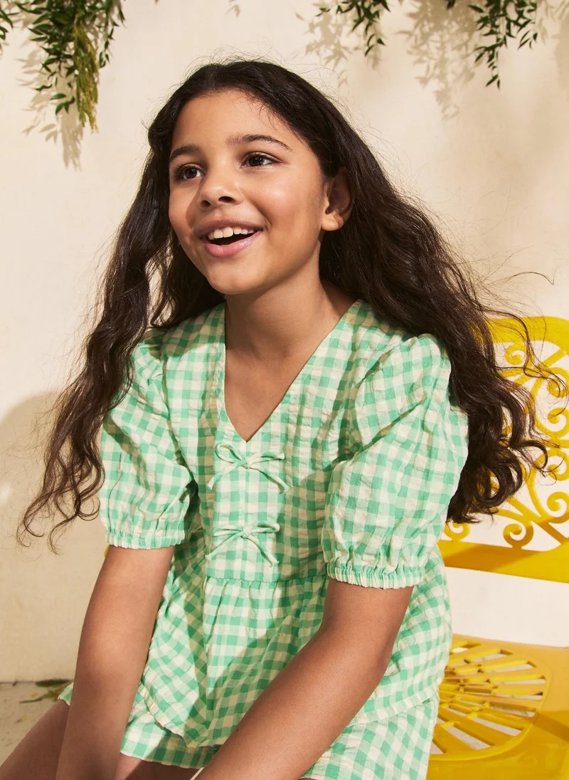 ماتلان Girls Green Gingham Bow Top & Shorts Set