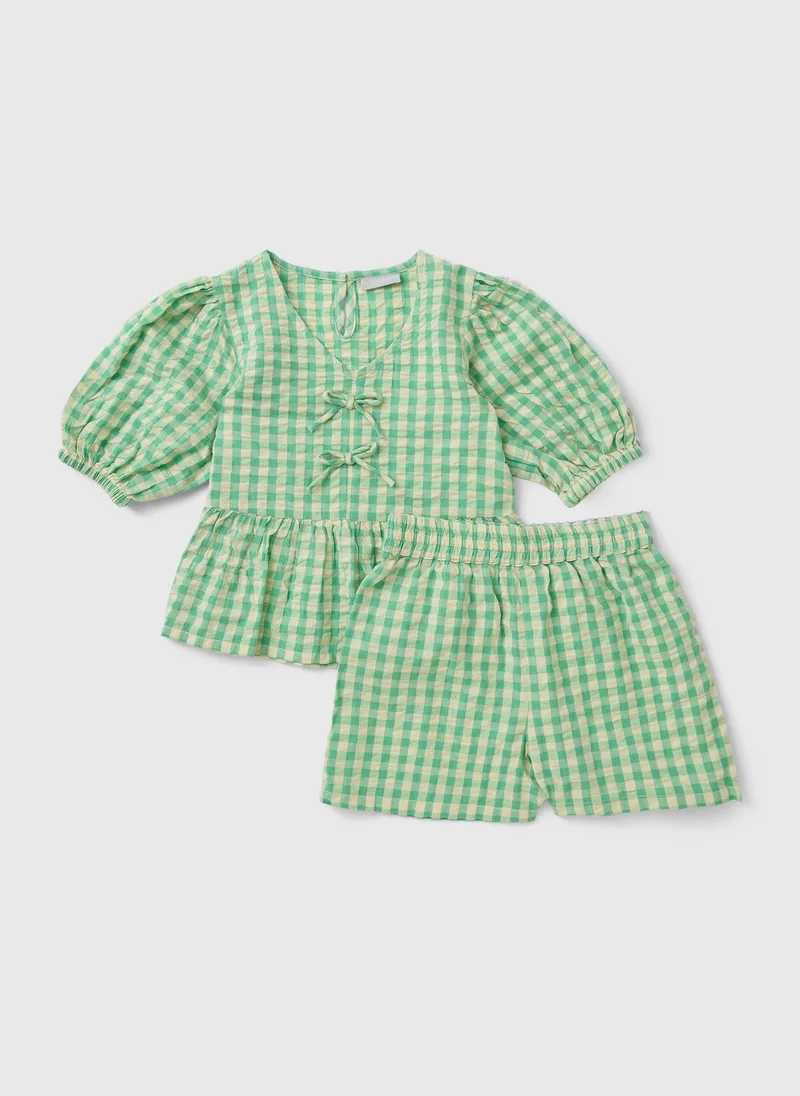 ماتلان Girls Green Gingham Bow Top & Shorts Set