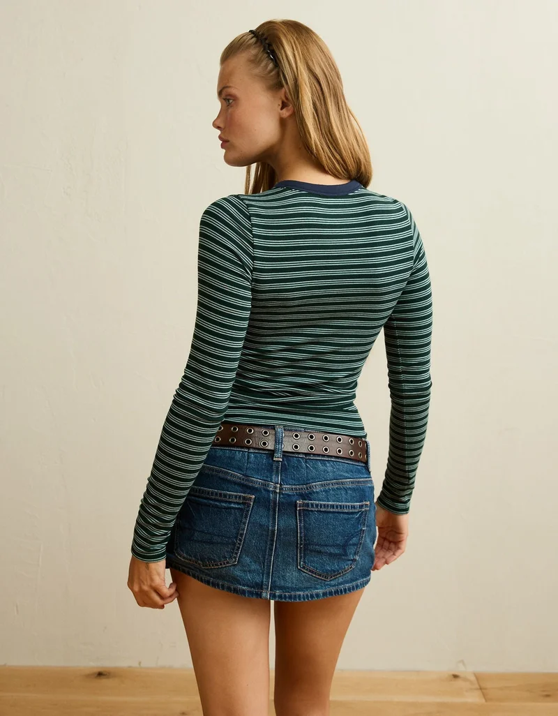 American Eagle  AE Cozy Crew Neck Long Sleeve T-Shirt  | Best Price UAE
