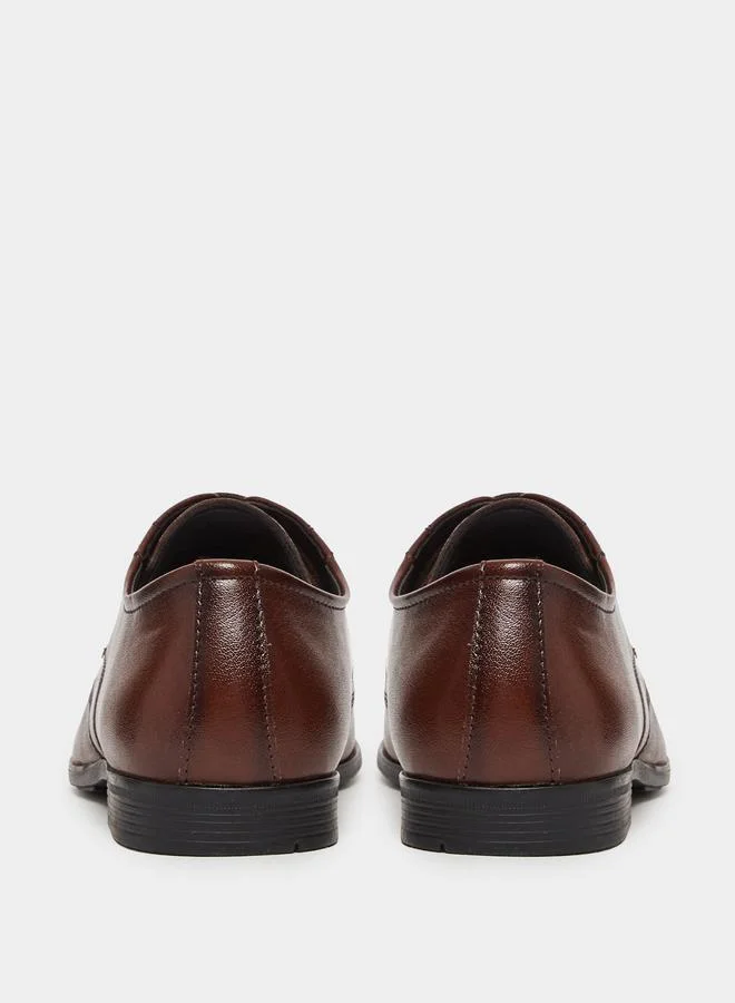 Styli  Brown Classic Brogue Lace-Up Shoes for Men | Best Price UAE