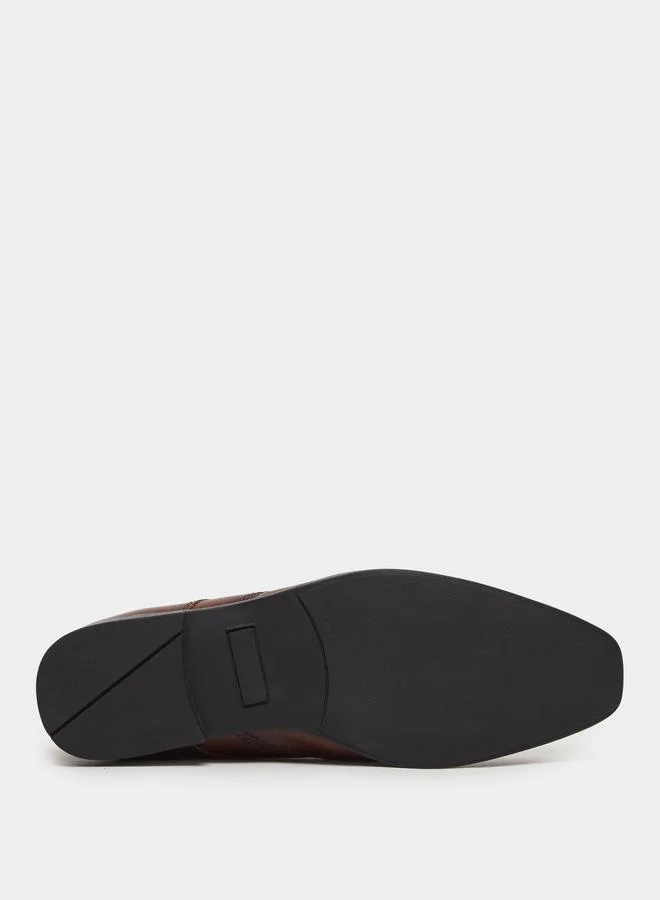 Styli  Brown Classic Brogue Lace-Up Shoes for Men | Best Price UAE