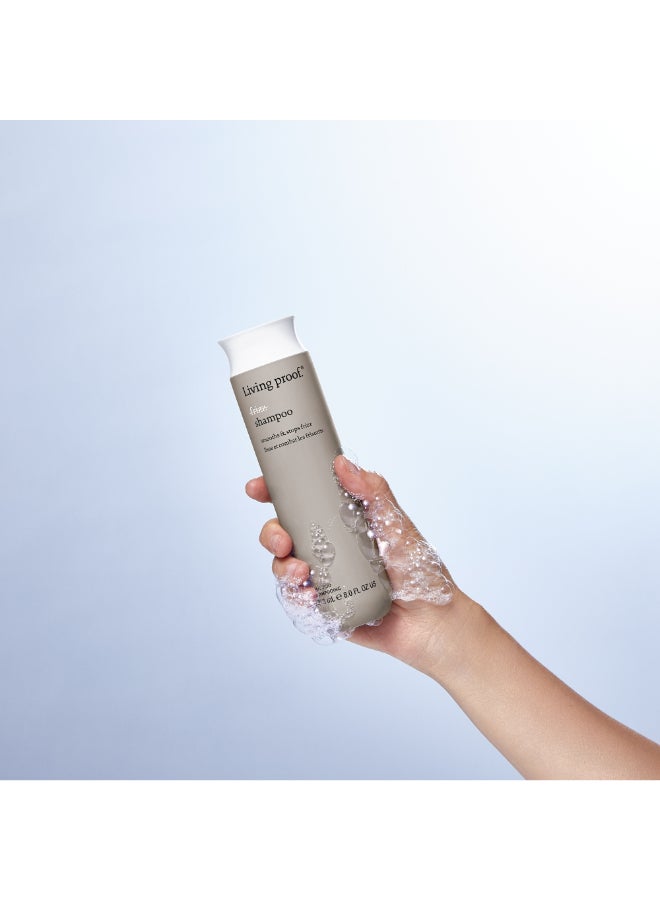 Living Proof Nourishing No Frizz Shampoo for Frizzy Hair - Gently Cleanses & Hydrates, Blocks Humidity & Provides Long-Lasting Frizz Control (236 ml) - Image 3