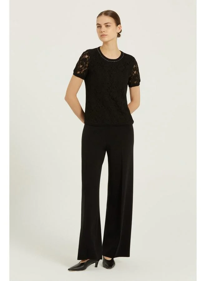 Mısırlı 1951 Black Lace Detailed Short Sleeve Blouse.
