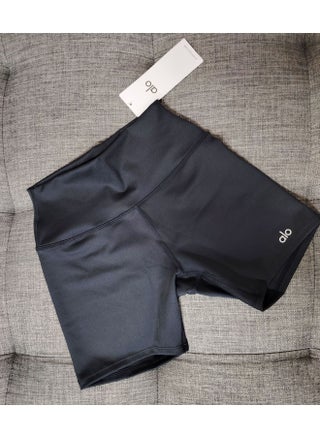 Black S