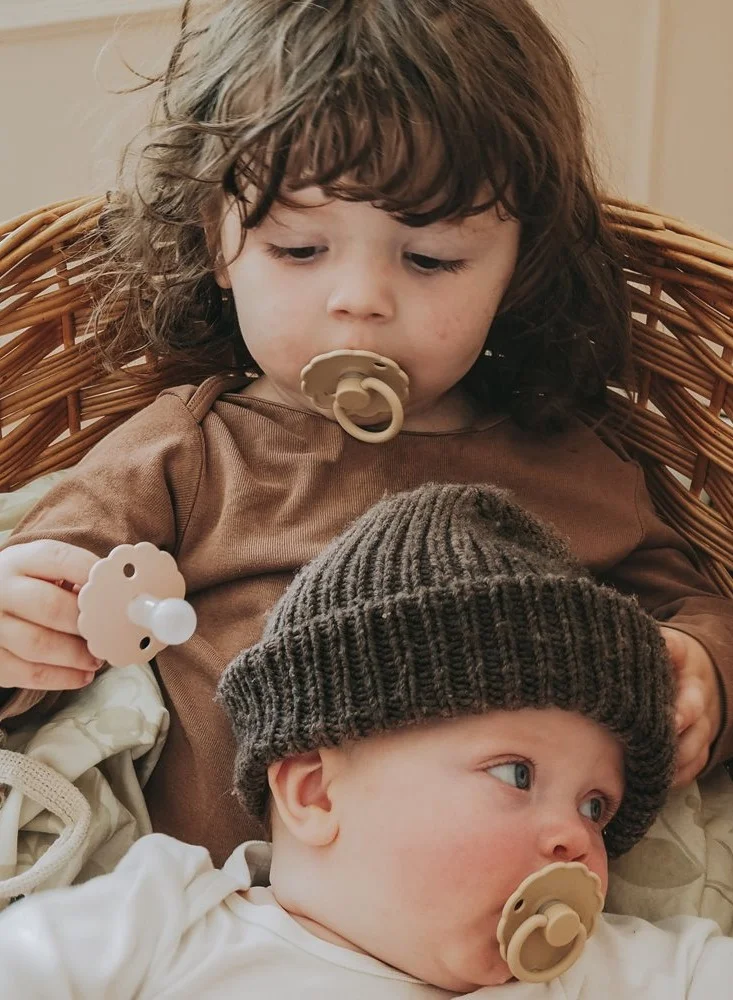 FRIGG Round Silicone Baby Pacifier 0-6M 6-Pack Cinnamon Charm - Size 1