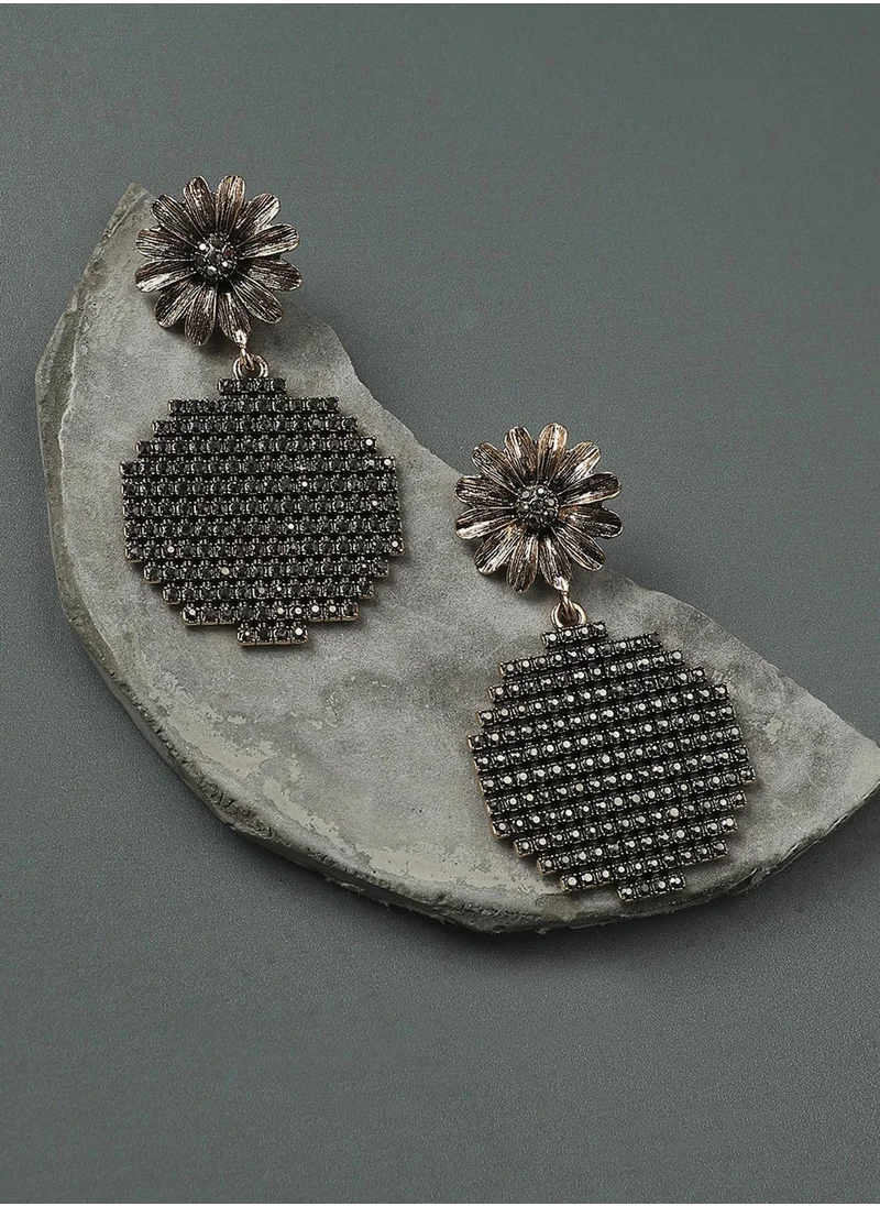 SOHI Daisy Circular Cluster Drop Earrings