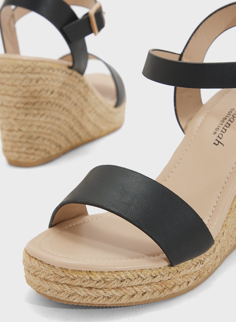 Ginger Knot Strap Flat Sandal  - Image 4