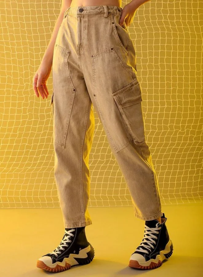 مرفوعة Women Relaxed Fit Solid High Rise Jeans