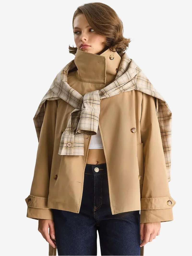 Bianco Lucci LUCCI Oversize Buttoned Trench Coat