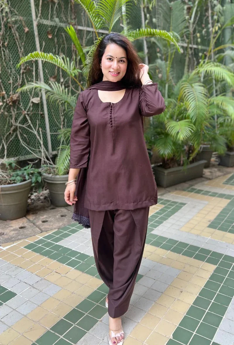 ZERESOUQ Brown Pure Cotton Potli Farshi Shalwar Set