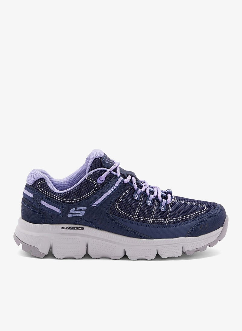 SKECHERS قمم في - Image 1
