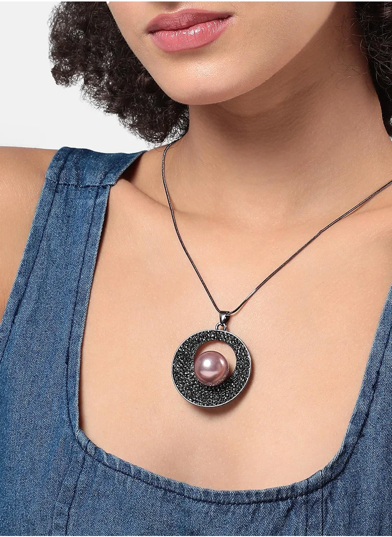 SOHI Ethereal Ember Pendant Necklace