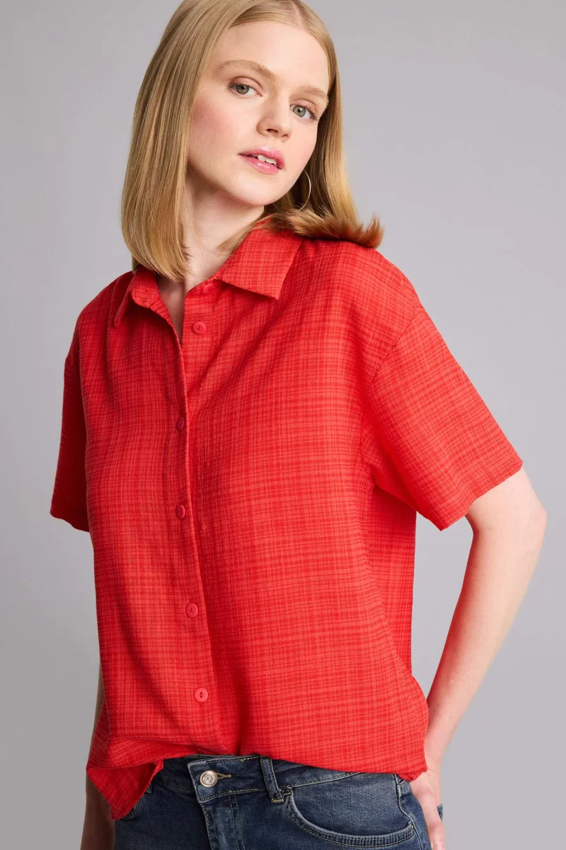 ديفاكتو Regular Fit Shirt Collar Short Sleeve Shirt