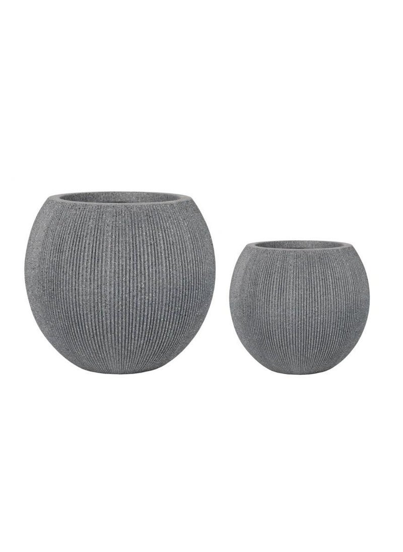 Zahrat Al Raiyan High-density polyethylene circular pots 