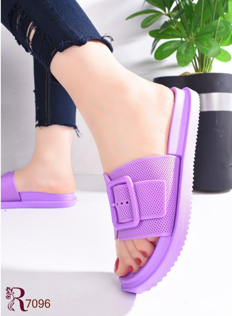 Women's slippers with elastic buckle, purple color - Image 1