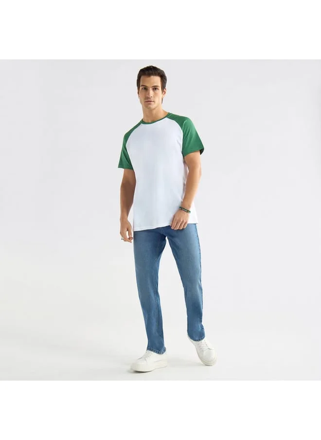 FAV Colourblock T-shirt with Crew Neck and Raglan Sleeves