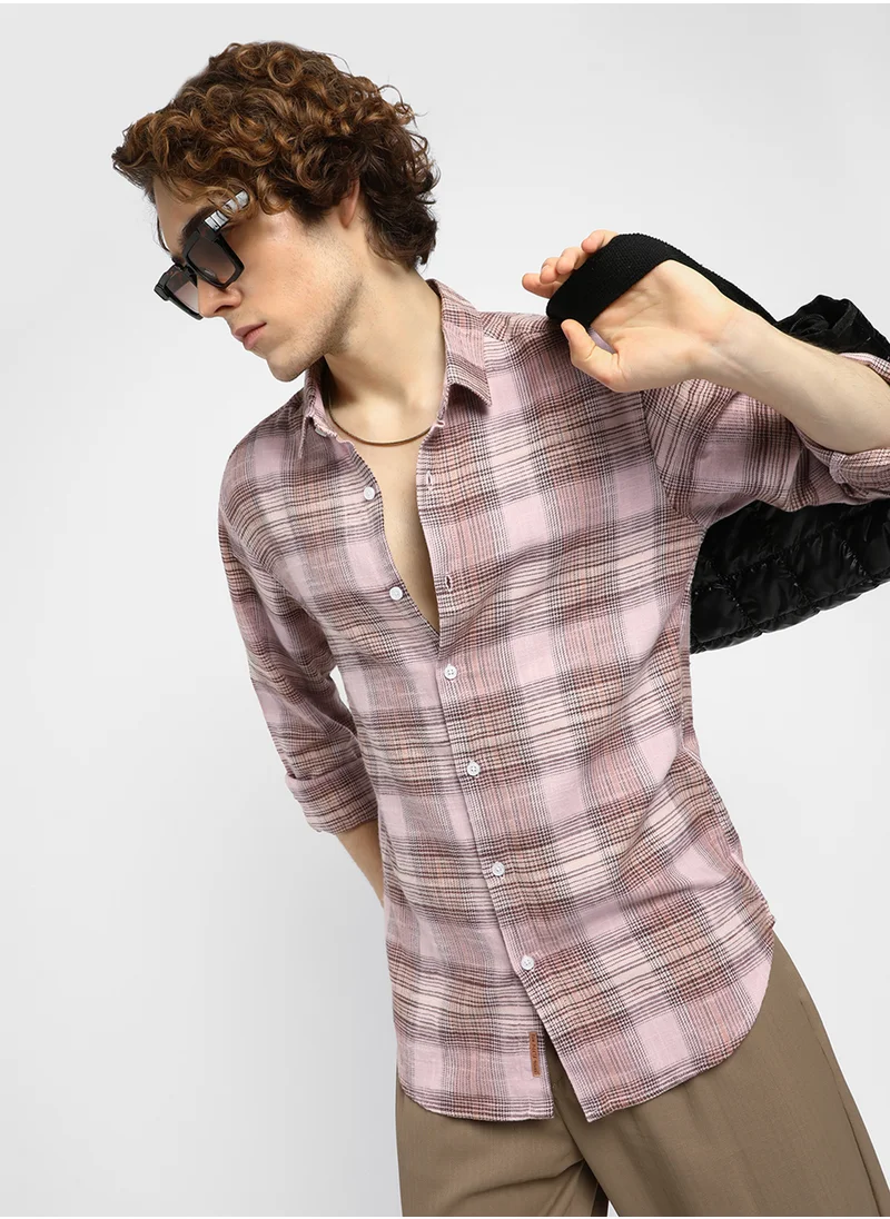 Campus Sutra Men's Venetian Red & Coin Grey Vignette-Checkered Oversized Shirt