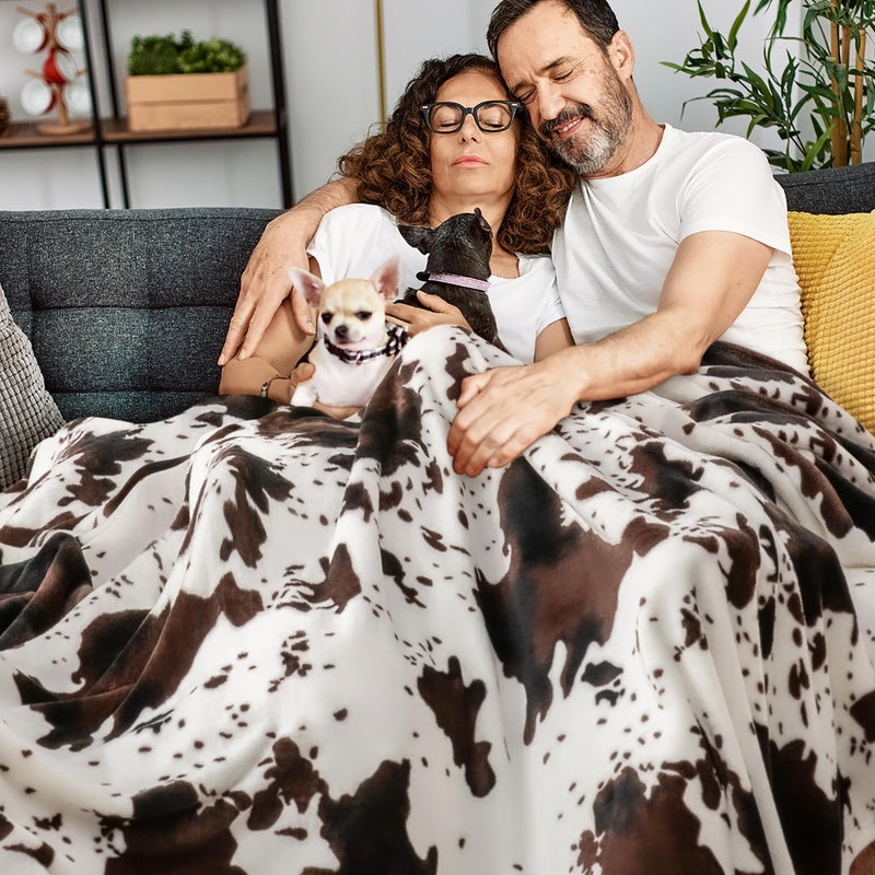 BEDELITE Cow Print Throw Blanket for Couch & Bed, 300GSM Cute Luxury Plush Cozy Fuzzy Blanket 50" x 60", Super Soft Warm Lightweight Throw Blanket for Travel Camping, Brown - Image 3