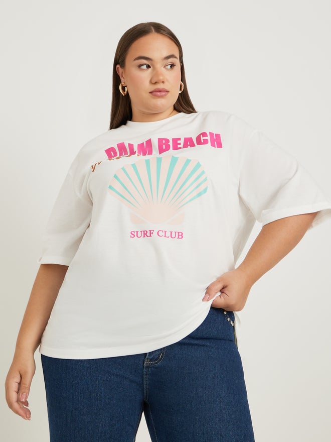Styli Styli Plus Size Graphic Print Short Sleeve Oversized T-Shirt - Image 1