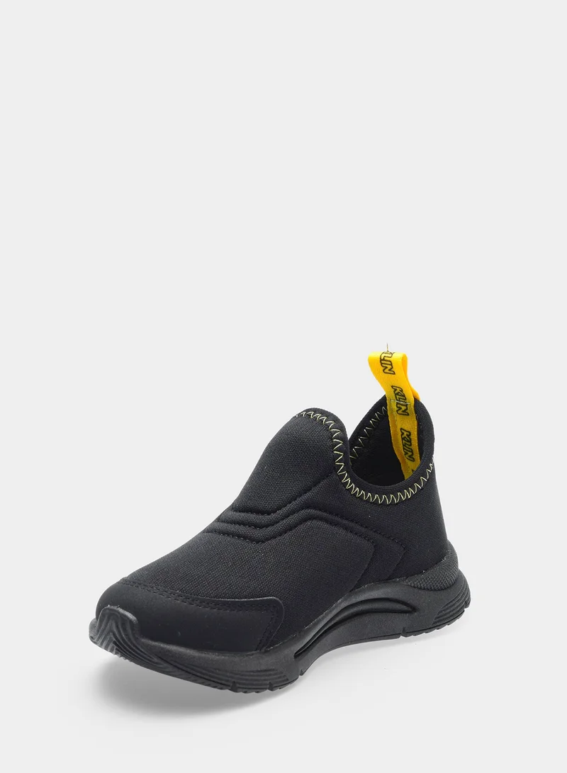 كلين كلين تينيس رياضة جديدة أسودأصفر