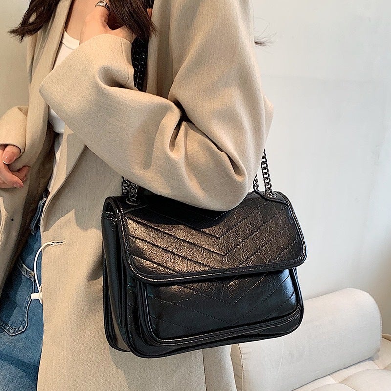 Genuine Leather Hobo Bag with Chain Strap for Women - Vintage Shoulder Handbag Black