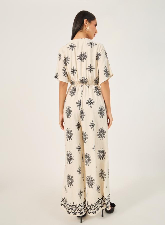 Styli Printed V Neck Half Sleeve Jumpsuit  - Image 5