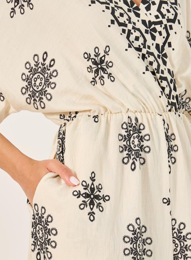 Styli Printed V Neck Half Sleeve Jumpsuit  - Image 4