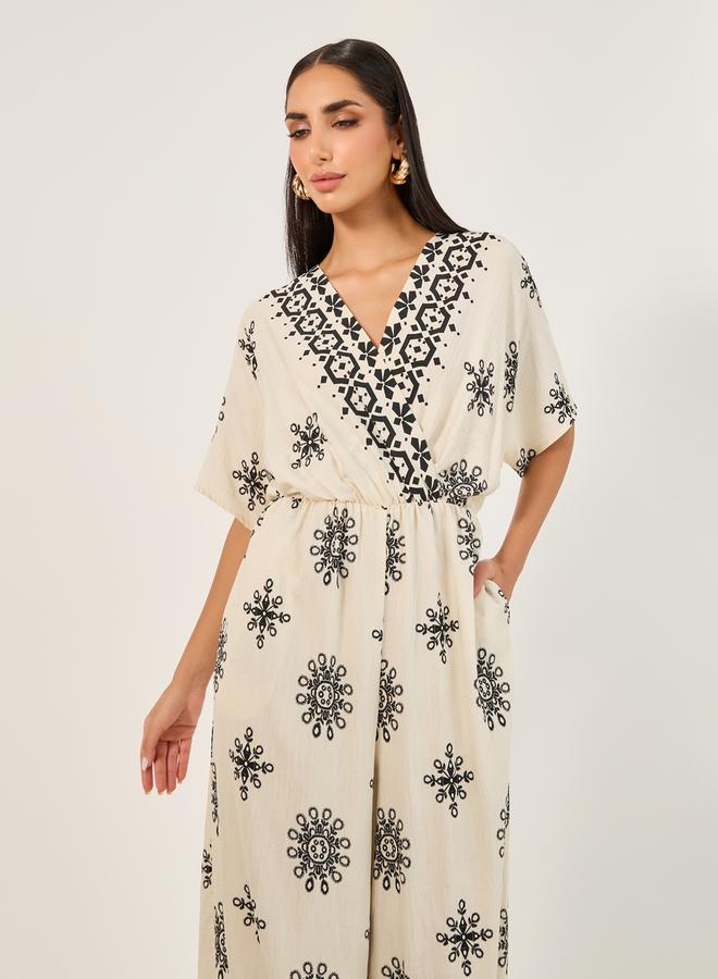 Styli Printed V Neck Half Sleeve Jumpsuit  - Image 3