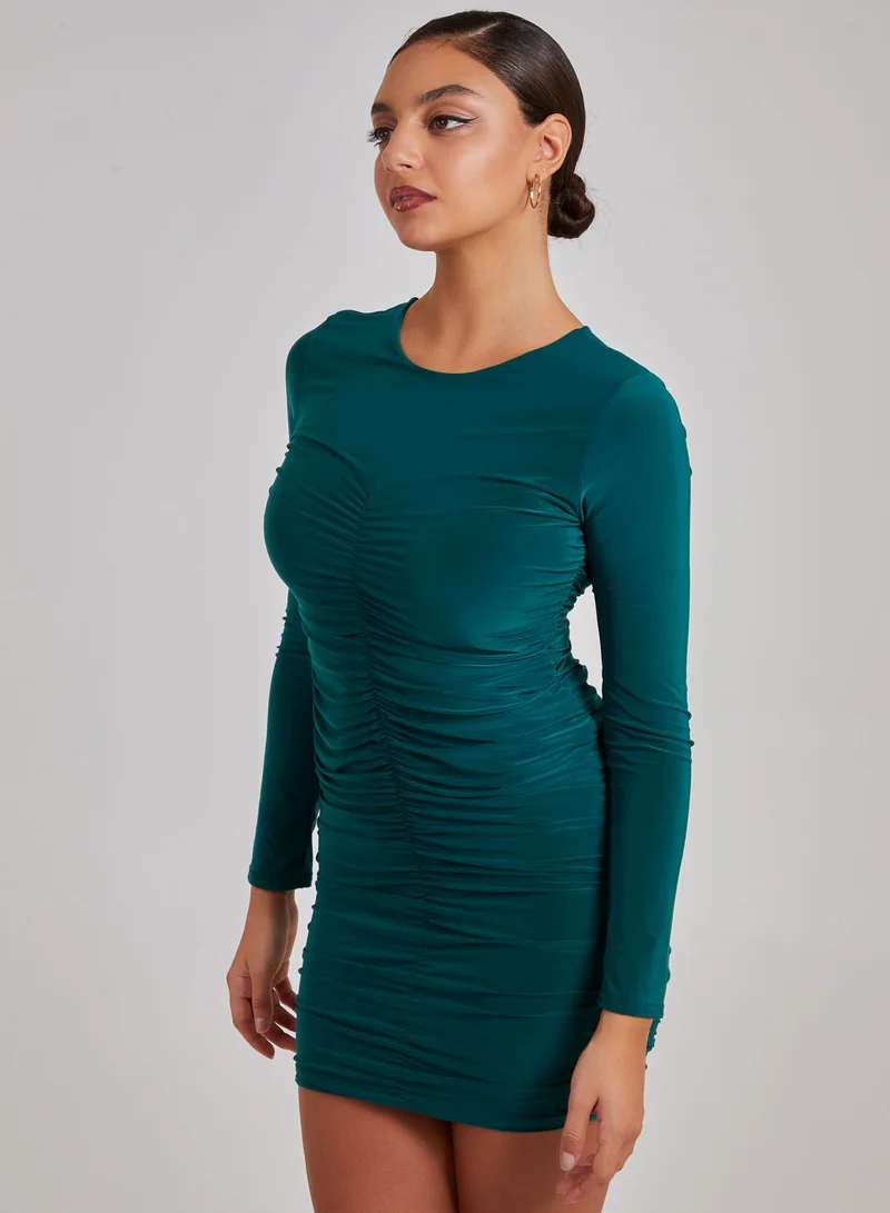 بينك فانيلا فستان بأكمام طويلة مكشكش