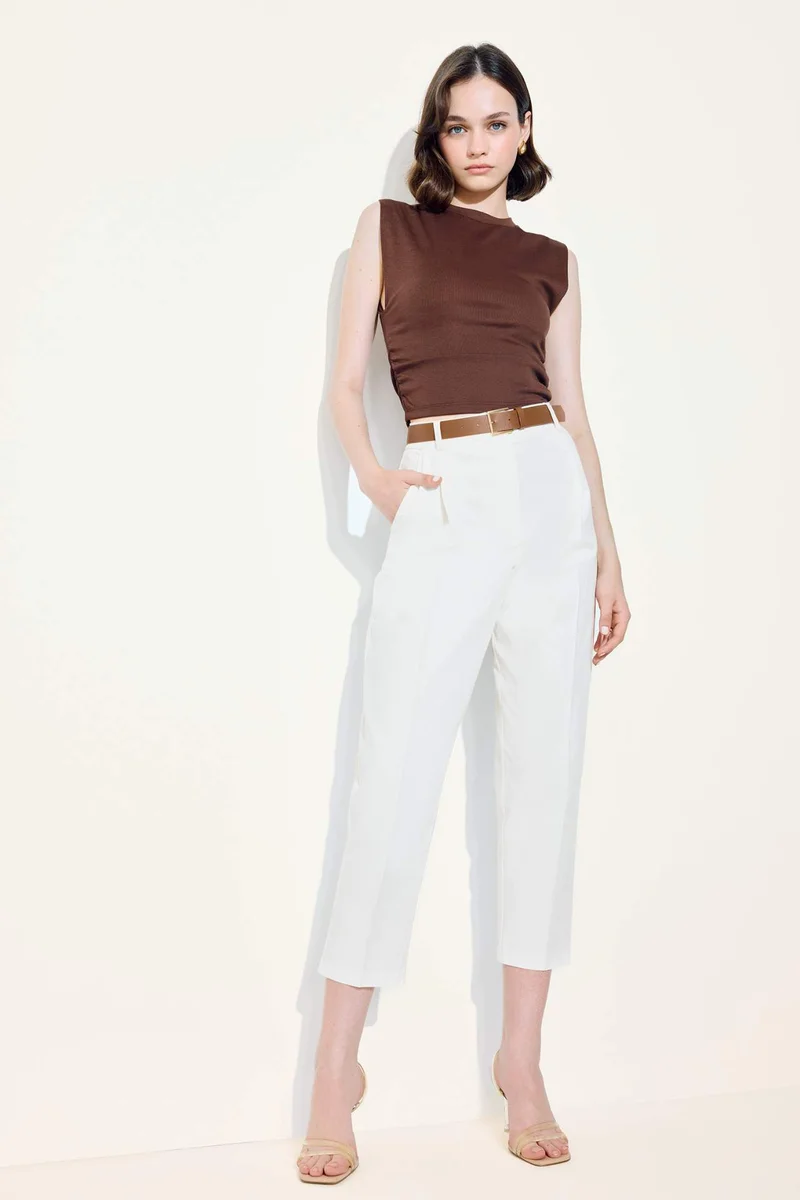 ديفاكتو Slim Fit Ribana Crew Neck Tank Top