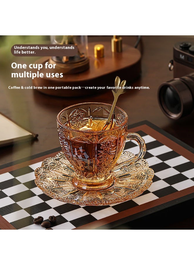 ترتيب فنجان قهوة فاخر بالزجاج المزخرف بالحرف النقوشي بالفخامة (2 أجهزة) مع صحن ومعصرة، مزيج من الأناقة والتناسب لقهوة والشاي والمشروبات الباردة، قطع طعام أنيقة للمنزل والمقهى (مباع حصرياً على نون السعودية) - Image 3