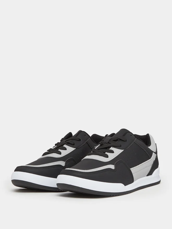 Styli Men Black Color Block Lace-Up Sneakers