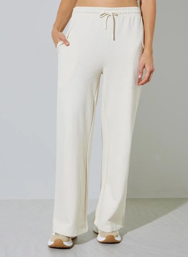 ستايلي Cream Cotton Blend Wide Leg Joggers