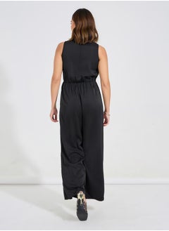 Luxewave Solid Sleeveless Wide Leg Jumpsuit by Styli  - Image 4
