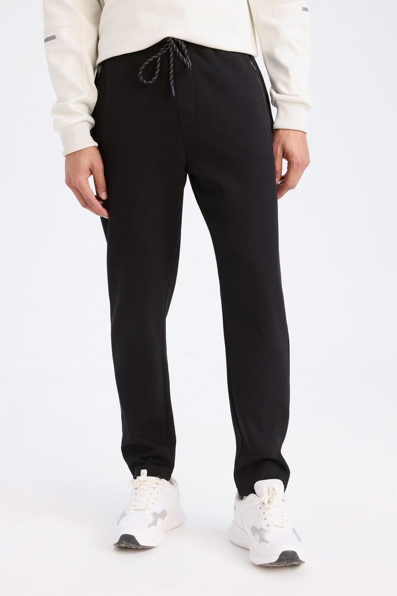 ديفاكتو بنطال رياضي رجالي DeFactoFit Slim Fit بسحاب أساسي  - Image 1