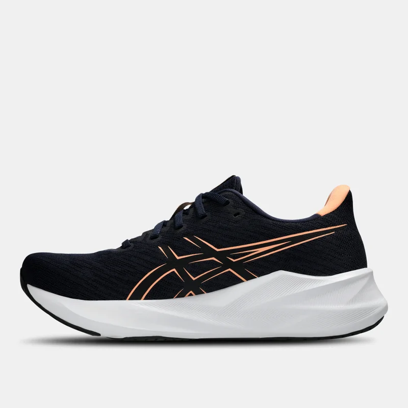 Asics Black Men's VERSABLAST 4 Running Shoes for Men | Best Price UAE