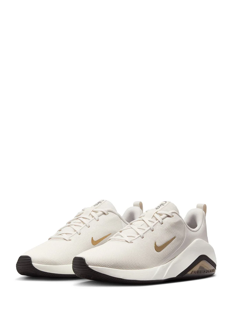 Nike Air Zoom Bella 7