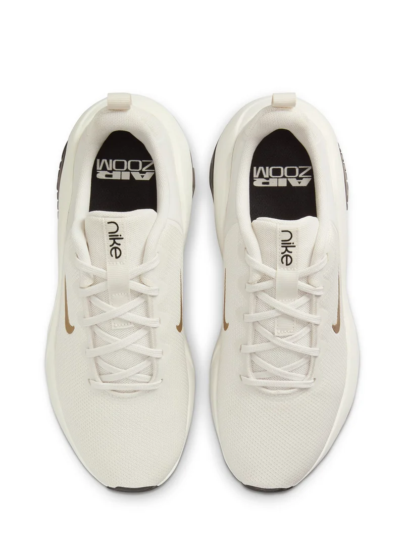 Nike Air Zoom Bella 7