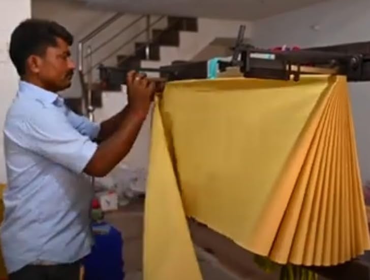 Generic ImStarTrading Fabric Folding Machine Stand Manual Fabric Folding Stand Brass 2 Pieces 100 Folds  - Image 2