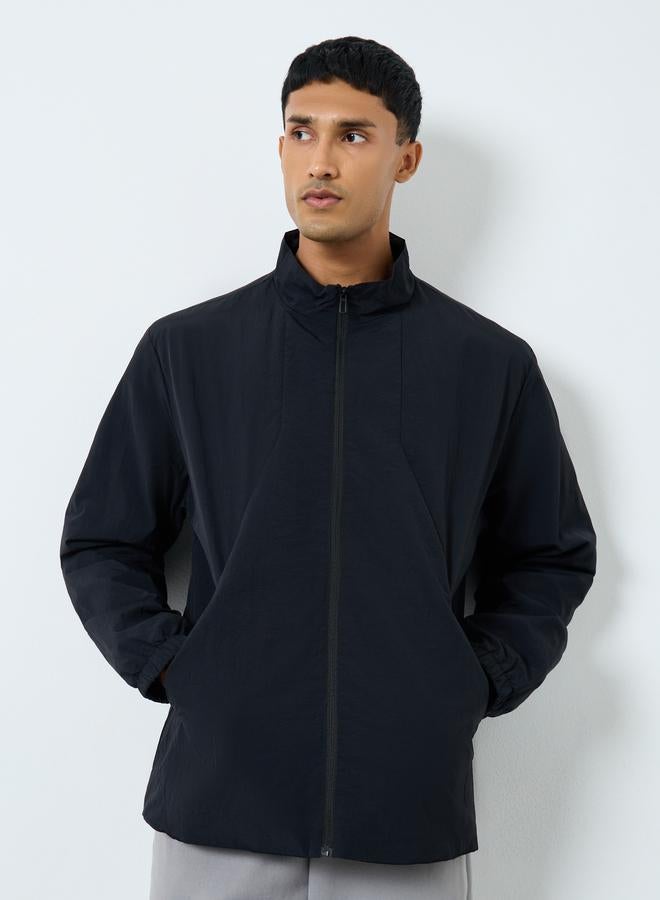 Styli Men Oversized Lightweight Zip Up Jackets - Image 3