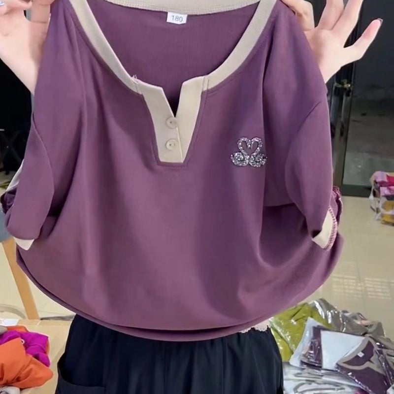Western Fashion Top Short-Sleeved 2025 V-Neck Little Swan Slimming Look Loose Swan Age-Reducing T-Shirt - Image 2