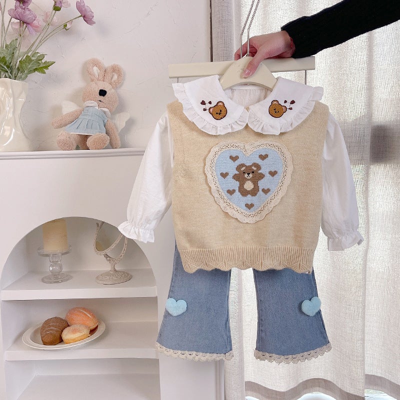 Girls suit Spring 2025 New Style Bag Shirt Vest Childrens Pants Spring and Autumn Childrens Three-Piece Set Apricot