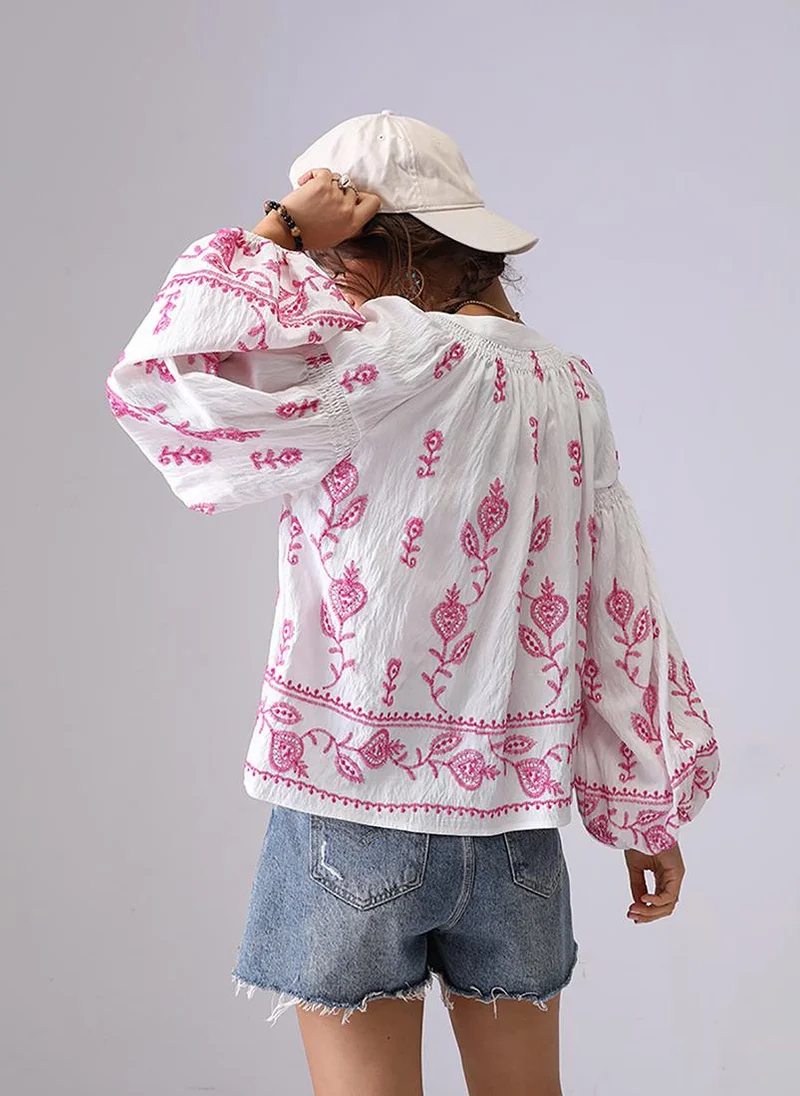 YUNIQEE Off White & Pink V-Neck Long Sleeves Boxy Top